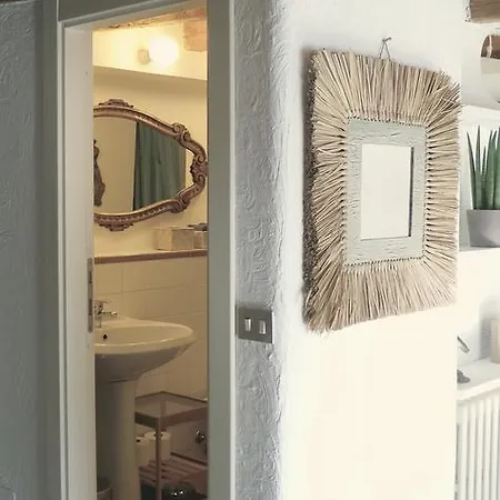 Apartment Darsena Milan